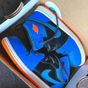 Toddler Jordan 1 mid